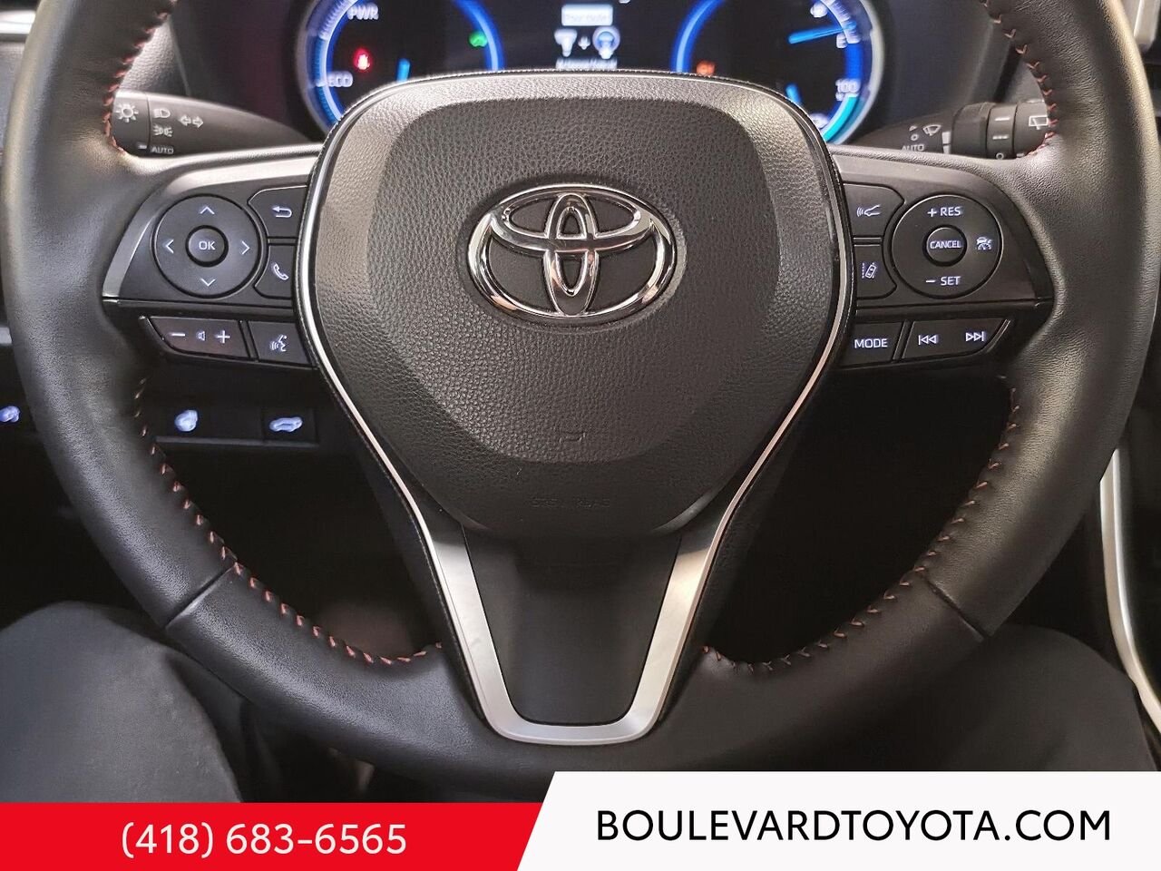 Toyota RAV4 hybride rechargeable 100527A-60 | HYBRIDE SE, AWD 2025 Noir Québec - photo #12
