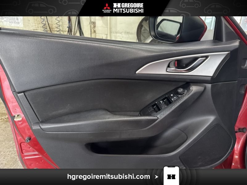 2018 Mazda 3 Red Blainville - photo #12