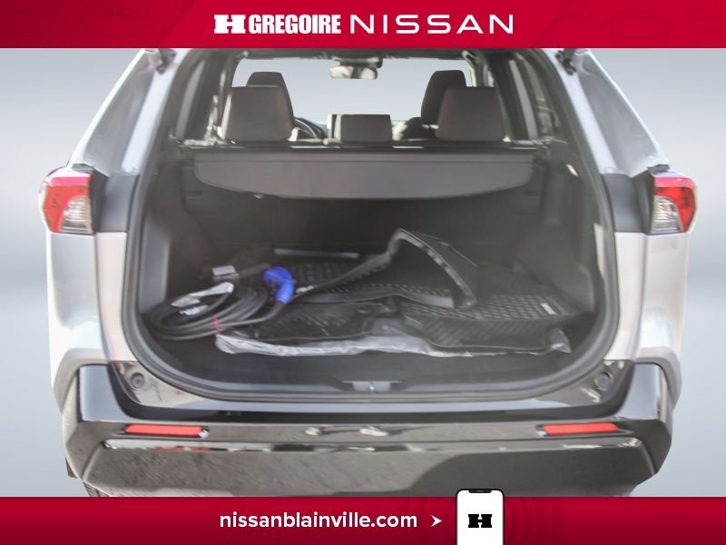 Toyota RAV4 Plug-In Hybrid 2025 Argent Saint-Eustache - photo #28