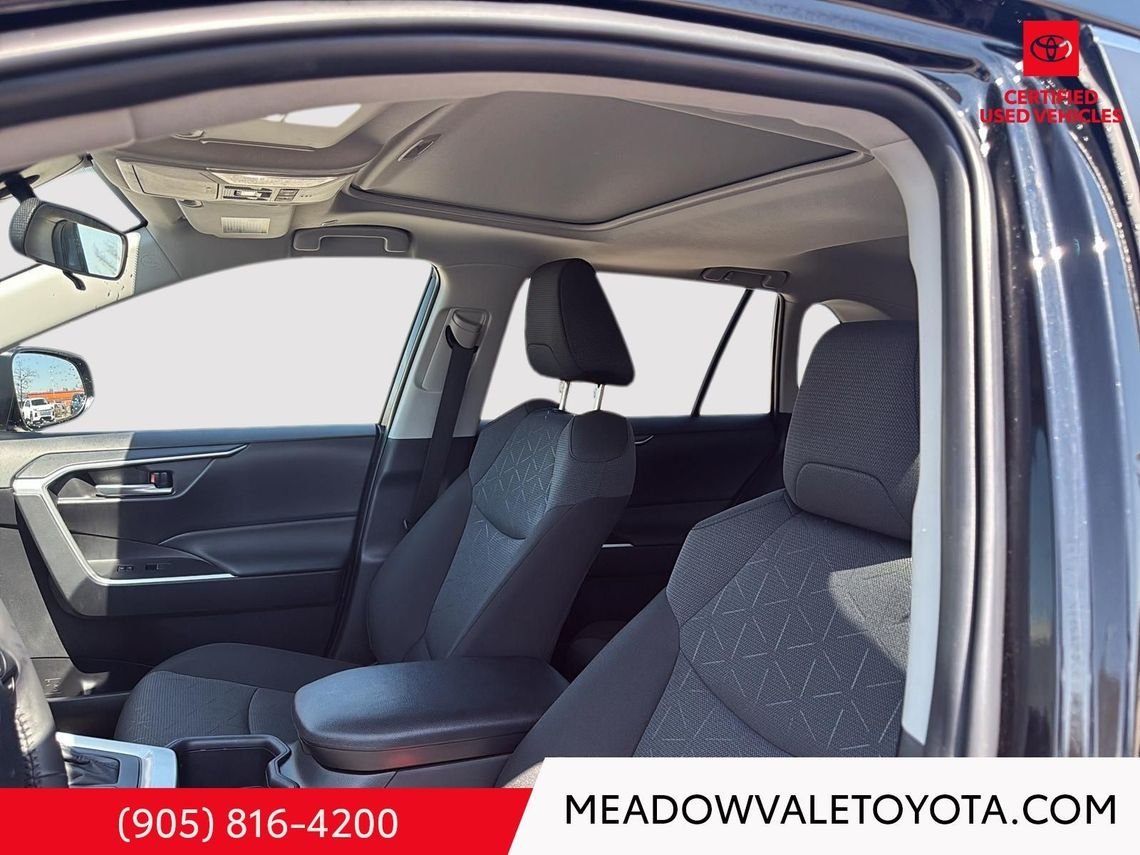 2025 Toyota RAV4 Bluetooth Black Mississauga - photo #37