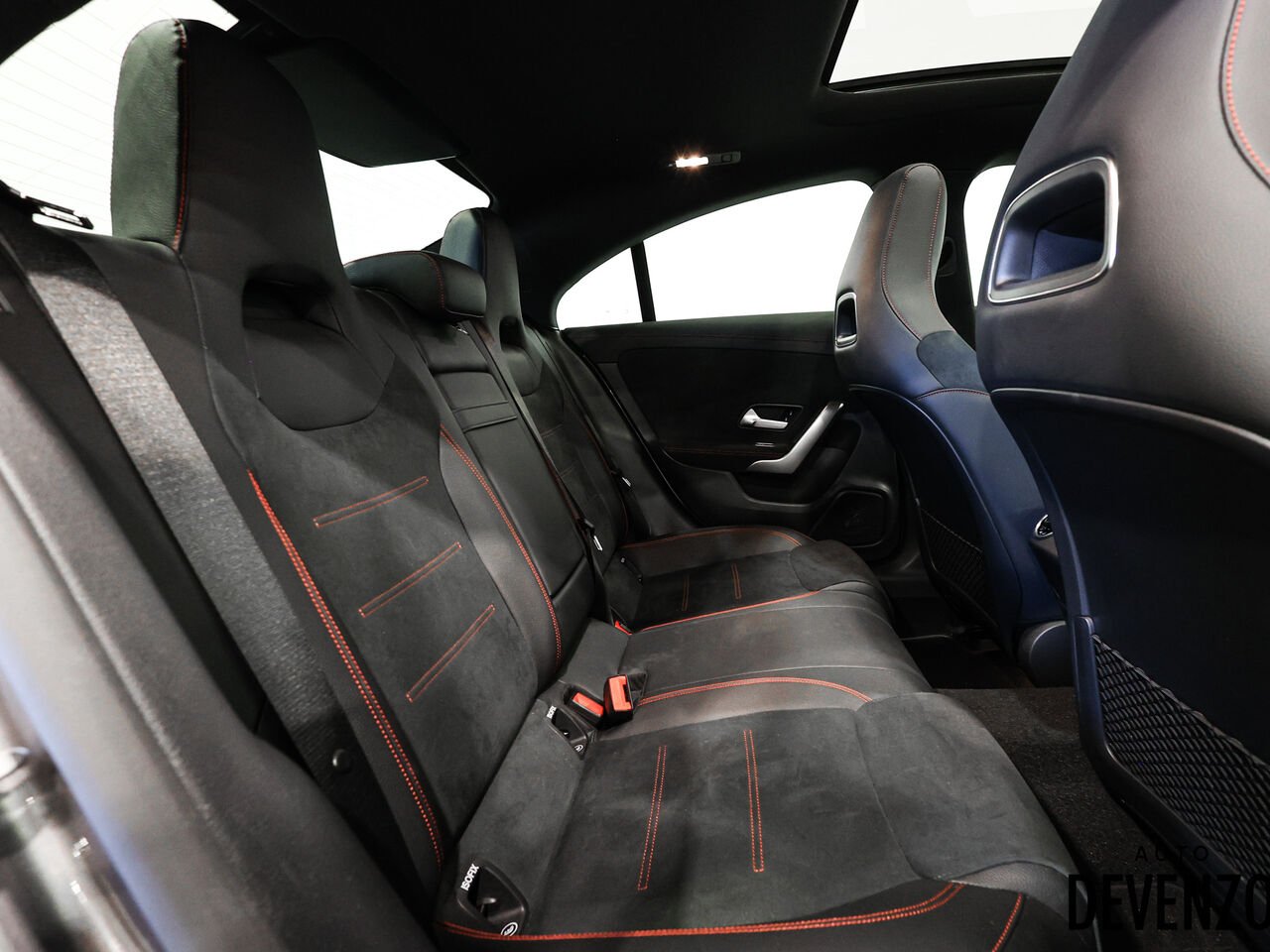 2021 Mercedes-Benz CLA Grey Saint-Eustache - photo #9
