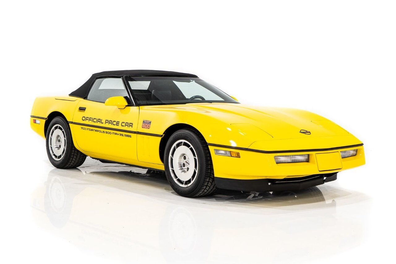 Chevrolet Corvette Pace Car livery with only 17,380km (10,800miles) 1986 Jaune Montréal - photo #89