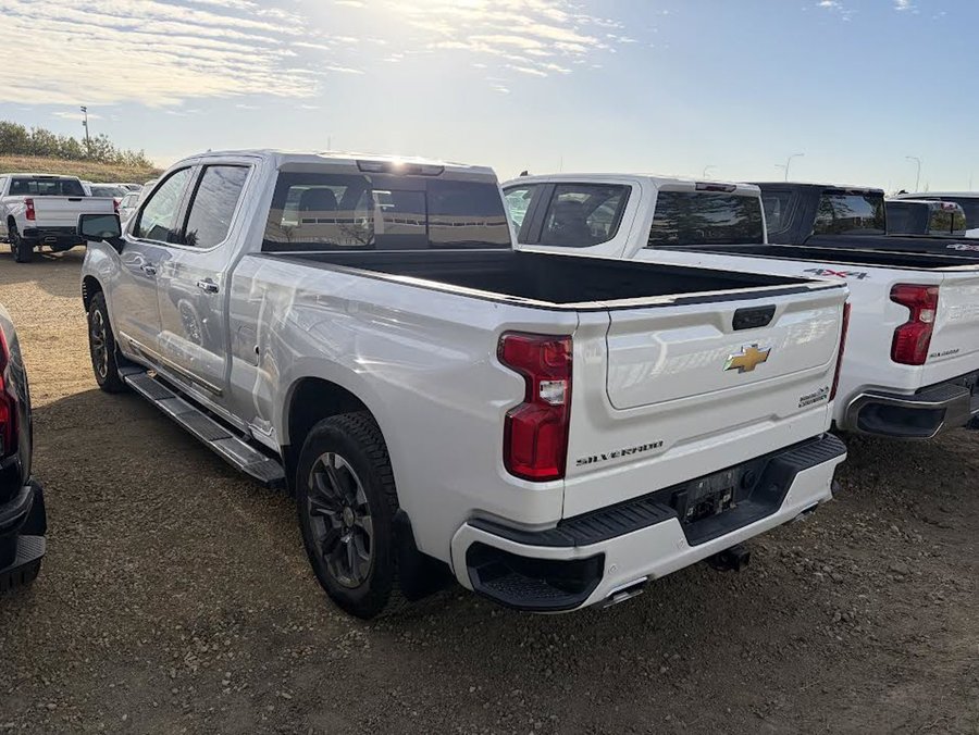 2024 Chevrolet Silverado 1500 High Country 3.0L | Heated Seats White