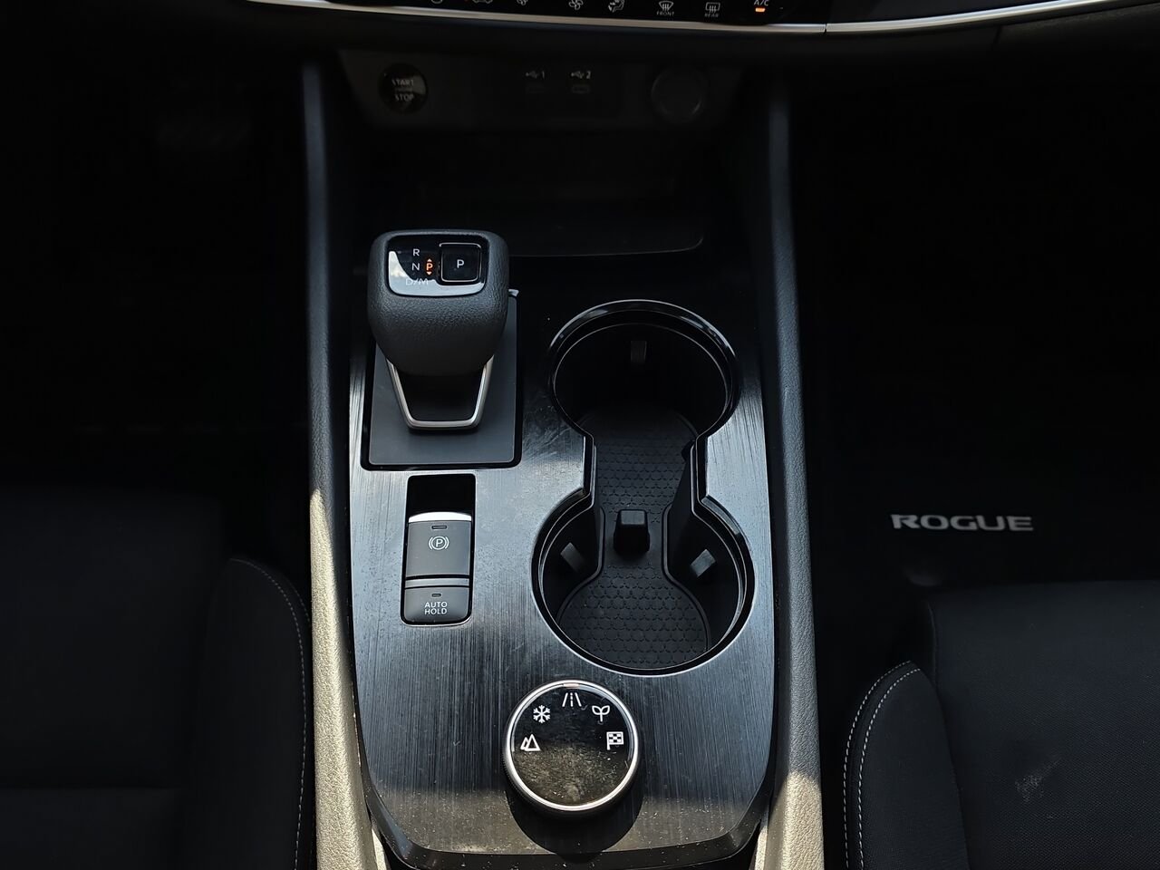 Nissan Rogue S TI AWD, Cruise control, Sièges chauffant, écran tactile 2024 Rouge Val-David - photo #11