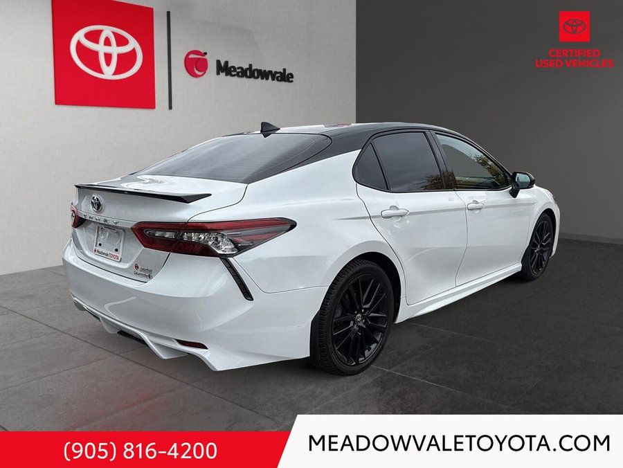 2022 Toyota Camry Hybrid XSE Auto White