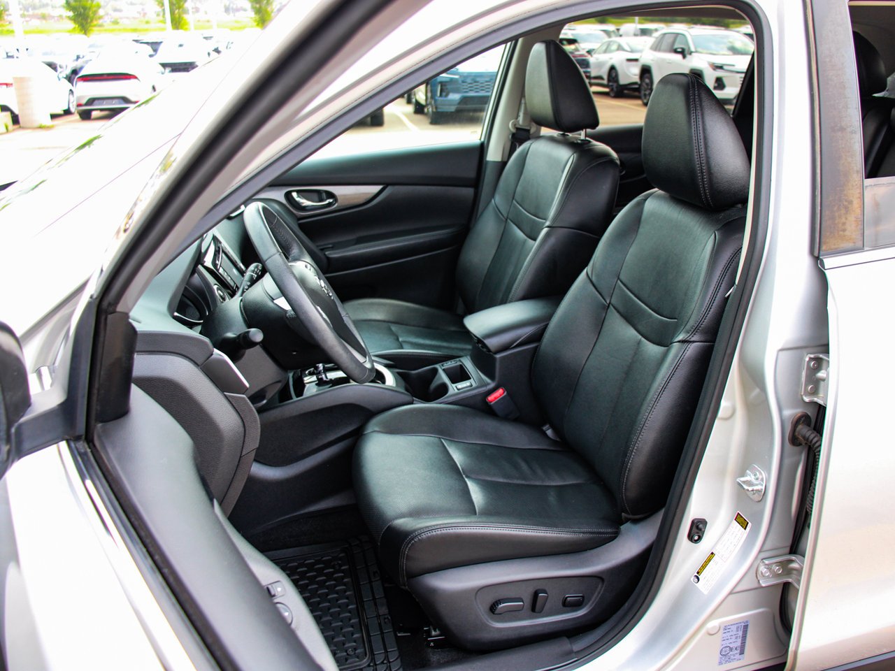 2016 Nissan Rogue AWD 4dr SL Grey Sherwood Park - photo #28