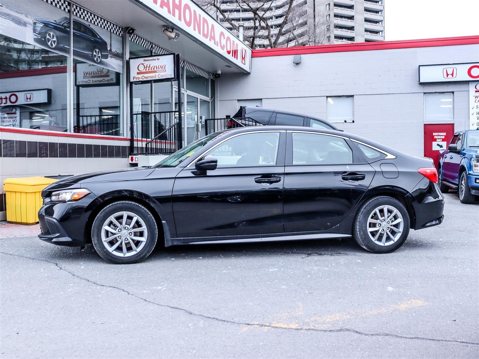2024 Honda Civic Sedan EX Ottawa & Gatineau - photo #4