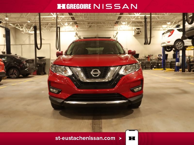 2017 Nissan Rogue Red Laval - photo #2