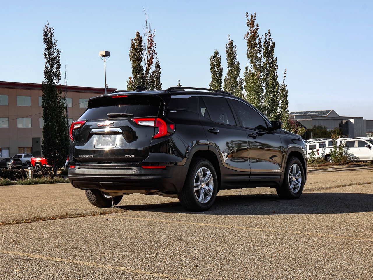 2023 GMC Terrain AWD 4dr SLE Black Sherwood Park - photo #7
