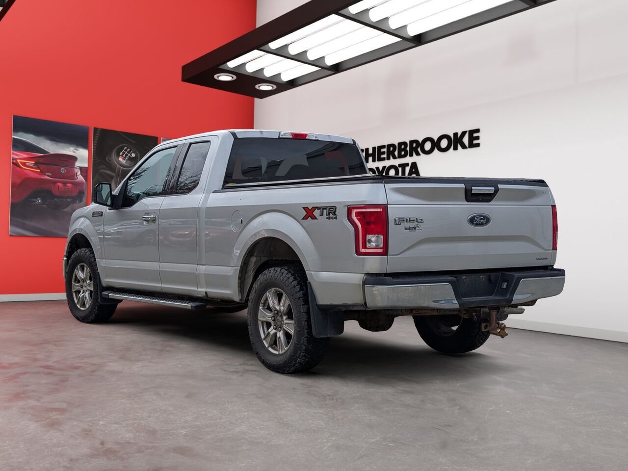 Ford F-150 XLT/AC/CAMÉRA DE RECUL/BLUETOOTH/RÉGULATEUR DE VITESSE 2016 Argent Sherbrooke - photo #4
