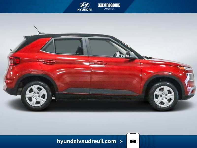 2026 Hyundai Venue Red Laval - photo #12