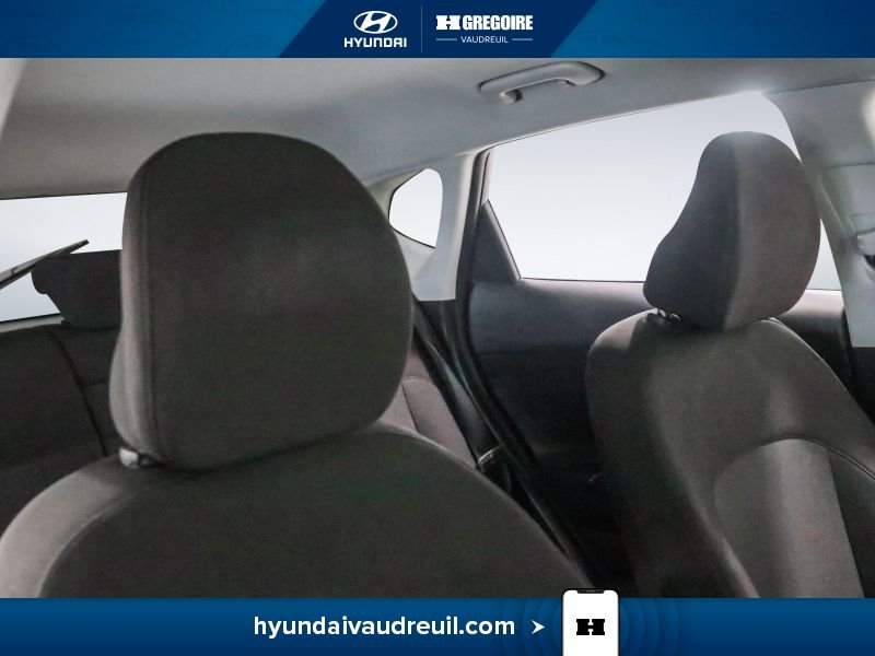 Hyundai Kona YR850 | 2.0L Preferred FWD 2025 Gris Laval - photo #29