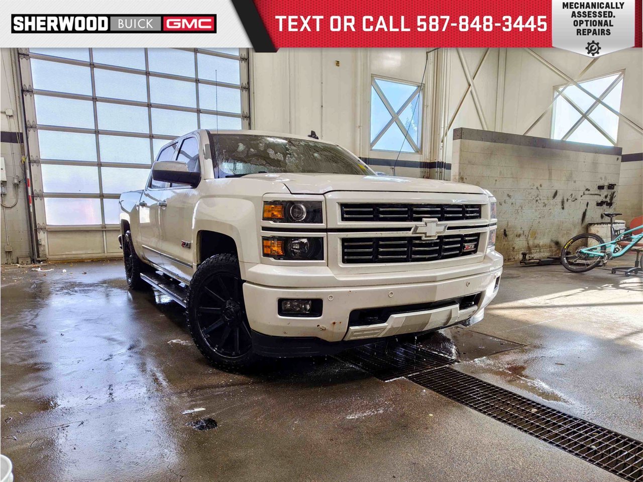 2015 Chevrolet Silverado 1500 4WD Crew Cab 143.5 LTZ w/2LZ White Sherwood Park - photo #0