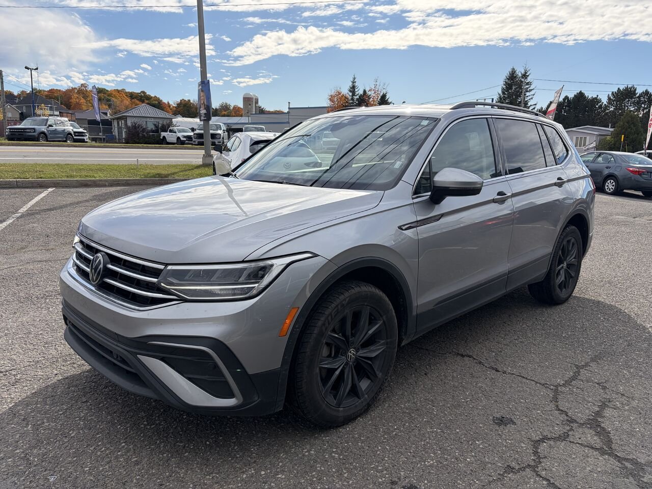 VOLKSWAGEN TIGUAN SE/WOLFSBURG Comfortline 4MOTION 2024 Gris Montmagny - photo #2