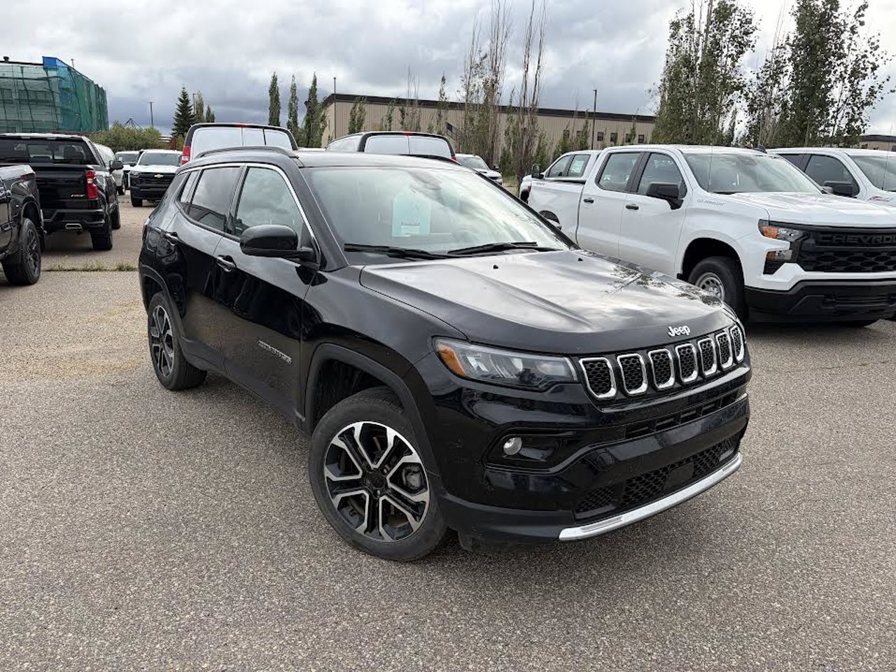 2023 Jeep Compass Limited 4x4 Black Sherwood Park - photo #1