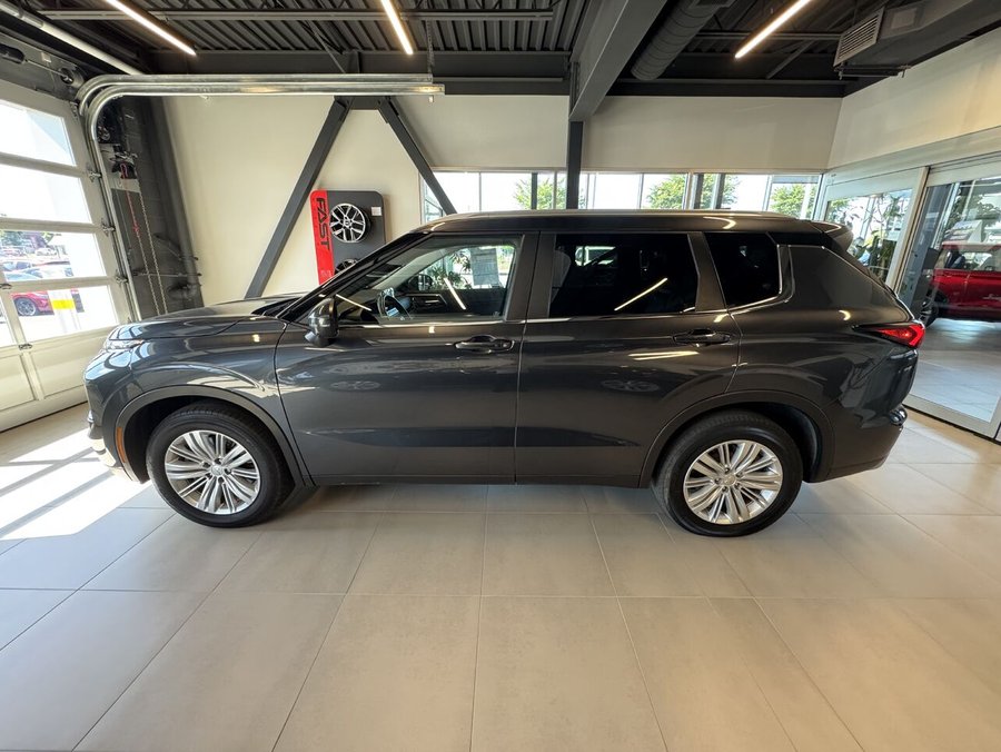 Mitsubishi Outlander LE S-AWC, Siège électrique, Volant chauffant 2024 Gris