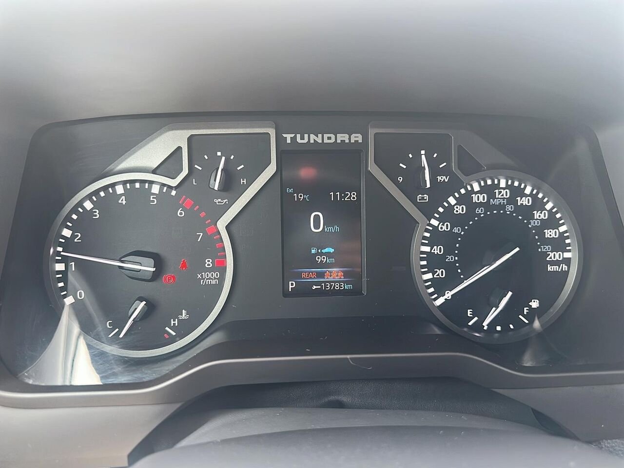 Toyota Tundra 2024 Blanc Rouyn-Noranda - photo #11