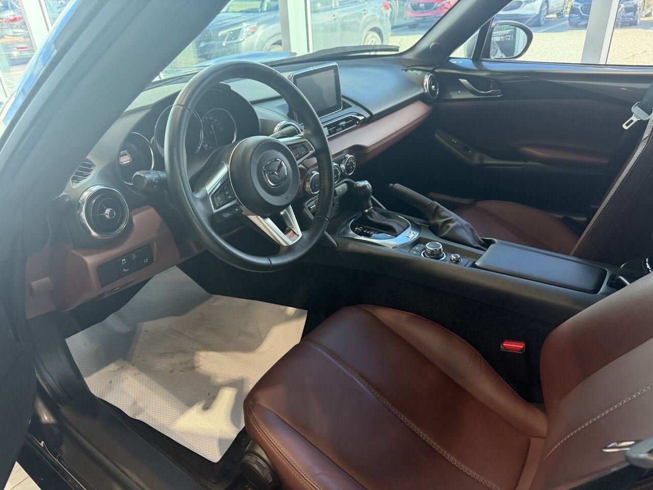 2017 Mazda MX-5 RF Grey Ste-Marie - photo #9