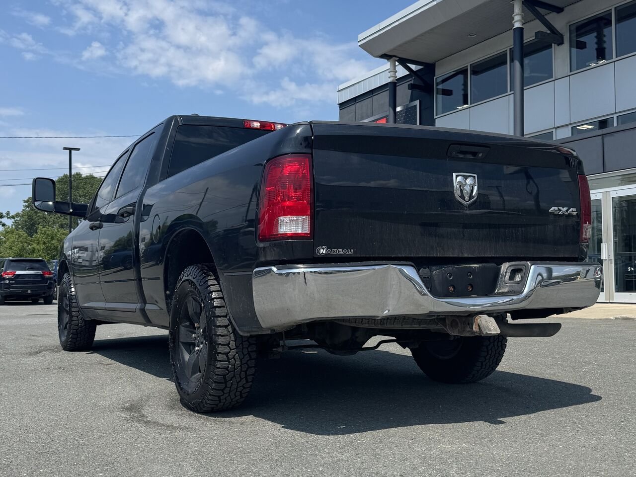 2018 Ram 1500 Crew Black Granby - photo #4