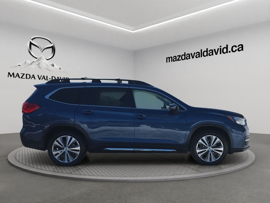 Subaru Ascent Limited ,Moteur NEUF, 7-Passenger, Sièges en cuir, Toit ouvrant panoramique, écran tactile, 2022 Bleu