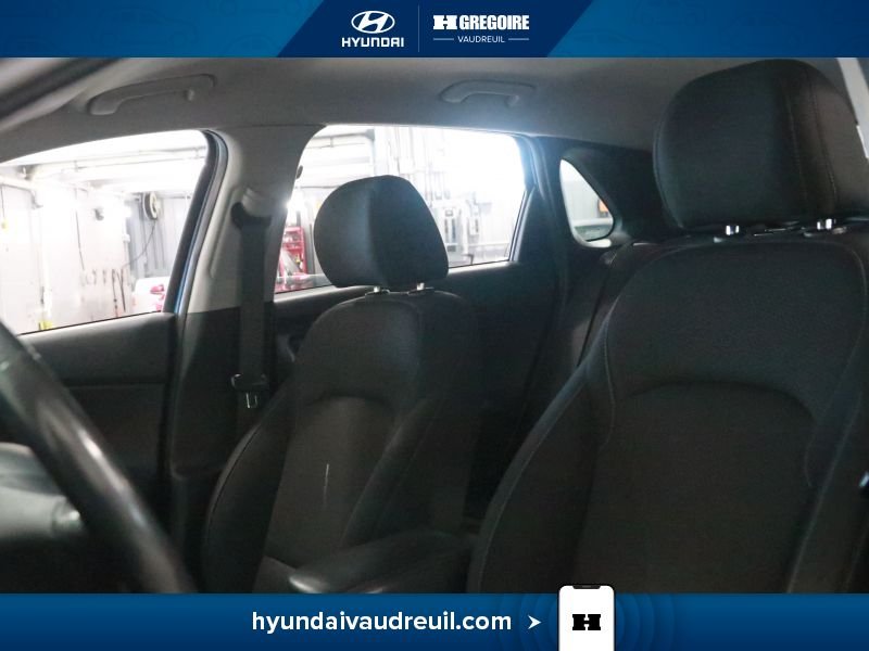 Hyundai Elantra YR825 | GL Auto 2018 Bleu Laval - photo #13