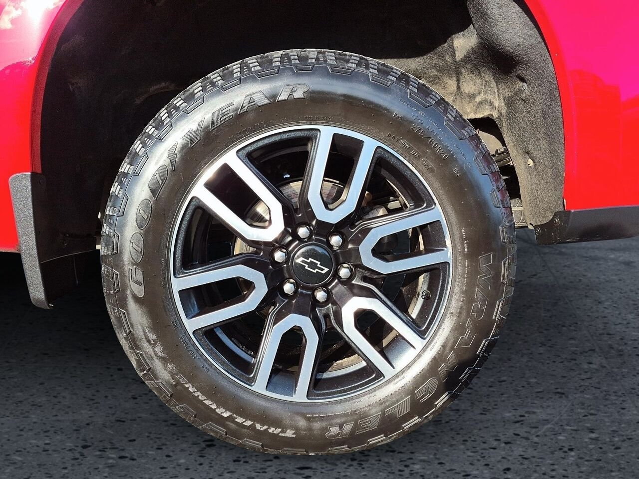 2021 Chevrolet Silverado 1500 Red Saint-Jérôme - photo #6