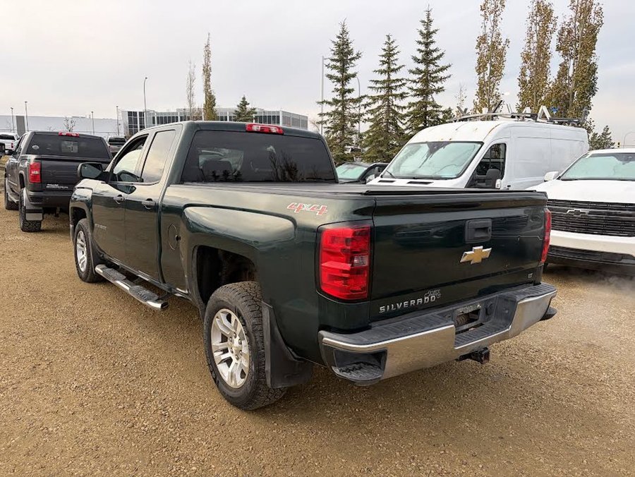 2014 Chevrolet Silverado 1500 LT Double Cab 5.3L | Tonneau Cover Rainforest Metallic