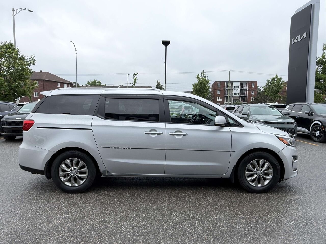 2020 Kia Sedona Grey Gatineau - photo #6