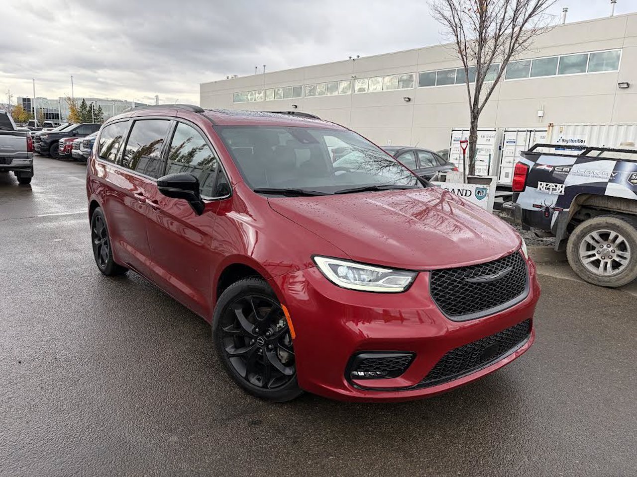 2026 Chrysler Pacifica Limited FWD Red Sherwood Park - photo #1
