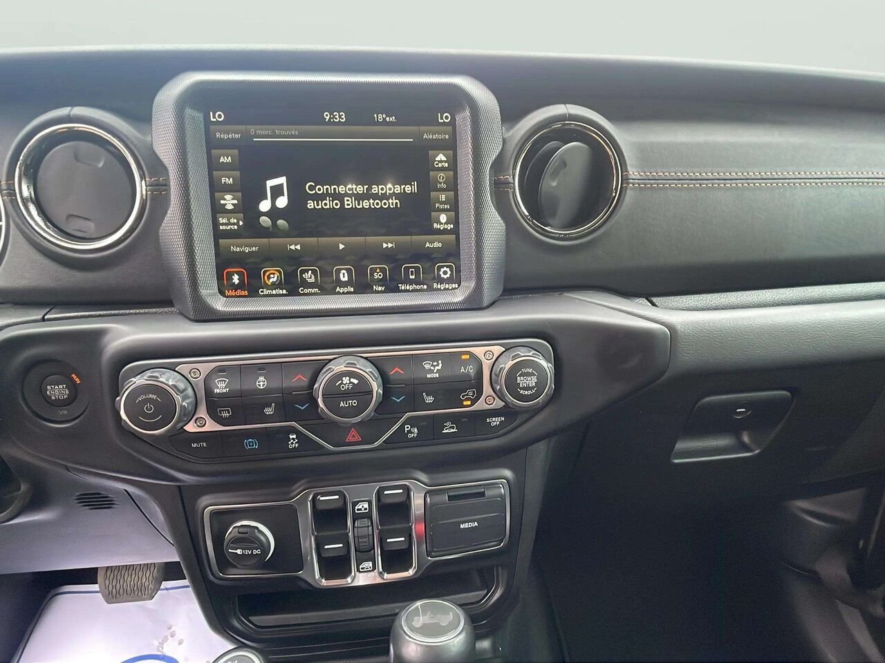 2023 Jeep Wrangler Black Gatineau - photo #16