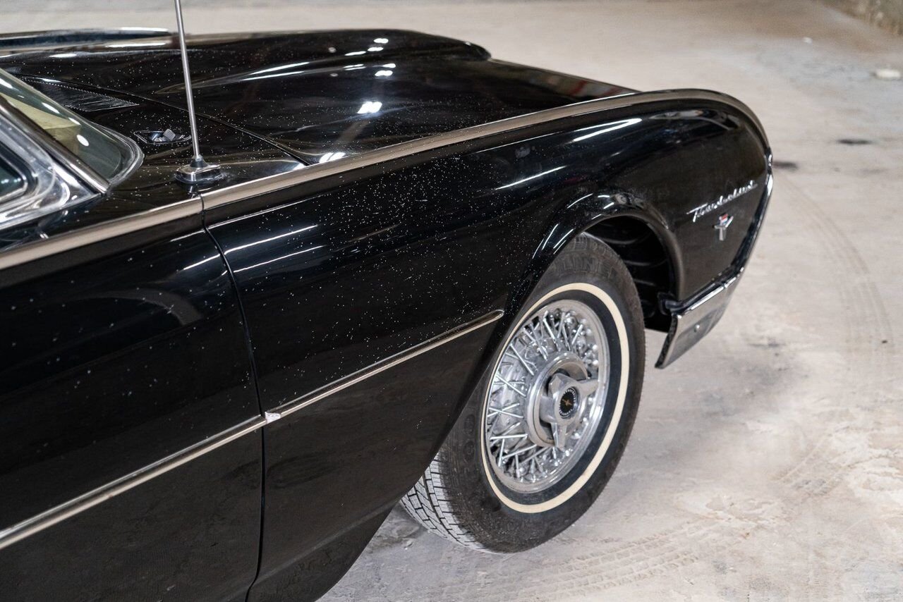 Ford Thunderbird **PRICE IN USD** Roadster project car Extremely rare 1962 Noir Montréal - photo #51