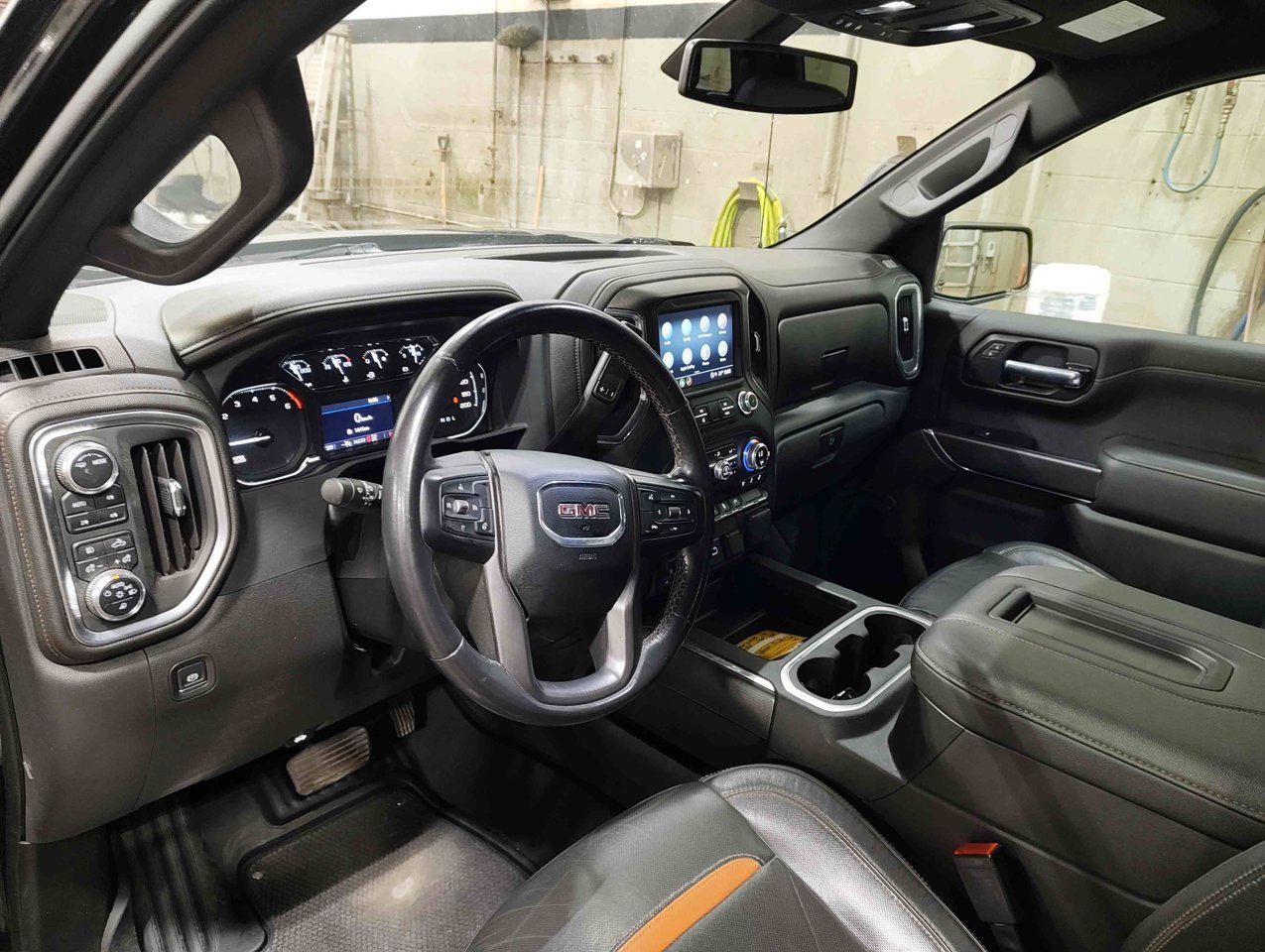 2022 GMC Sierra 1500 Limited 4WD Crew Cab 147 AT4 Black Sherwood Park - photo #6