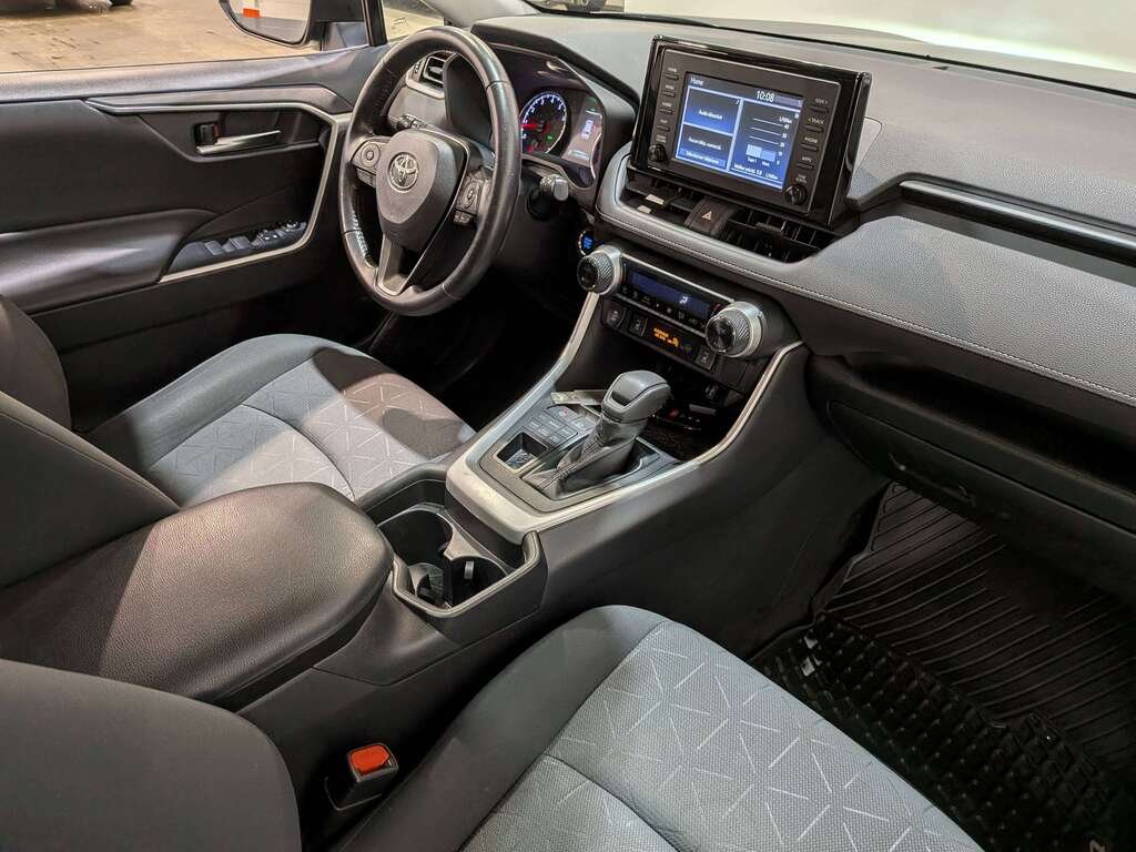 Toyota RAV4 AWD XLE 2019 Gris Val-David - photo #13