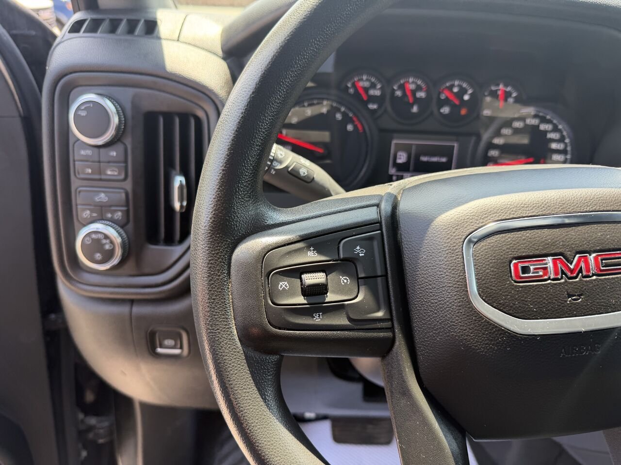 GMC SIERRA K1500 Pro cabine double 4RM 147 po 2023 Noir Gatineau - photo #5