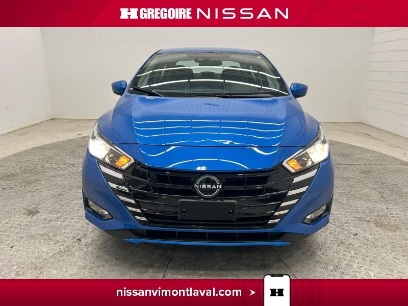 Nissan Versa SV CARPLAY CAMERA A PARTIR DE 2.99% 2024 Bleu
