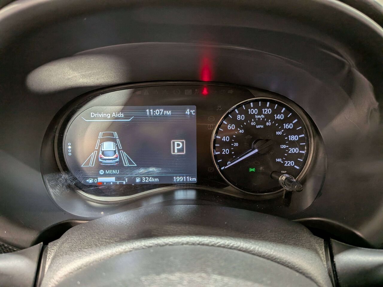 Nissan Kicks Play SV FWD 2025 Blanc Mirabel - photo #16