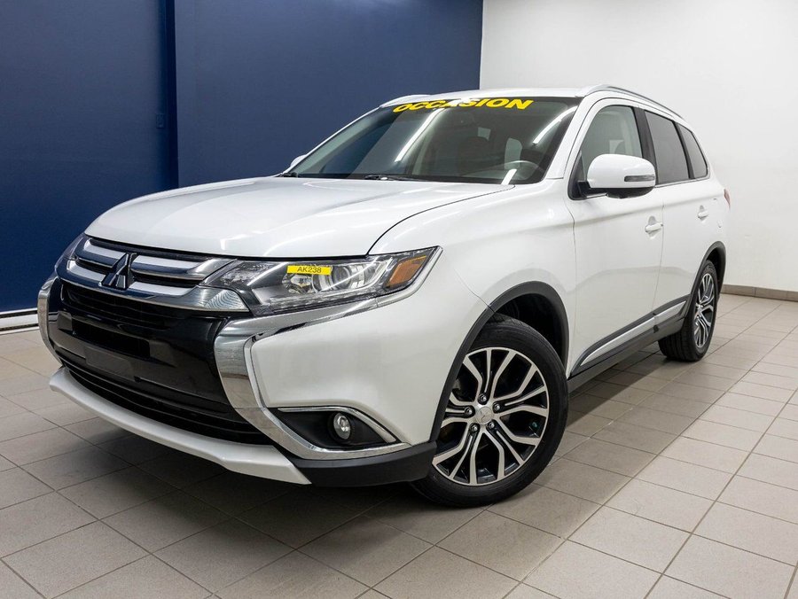 Mitsubishi Outlander ES AWD *TOIT* CUIR 7 PLACES SIÈGES CHAUFF CAM 360 2018 Blanc