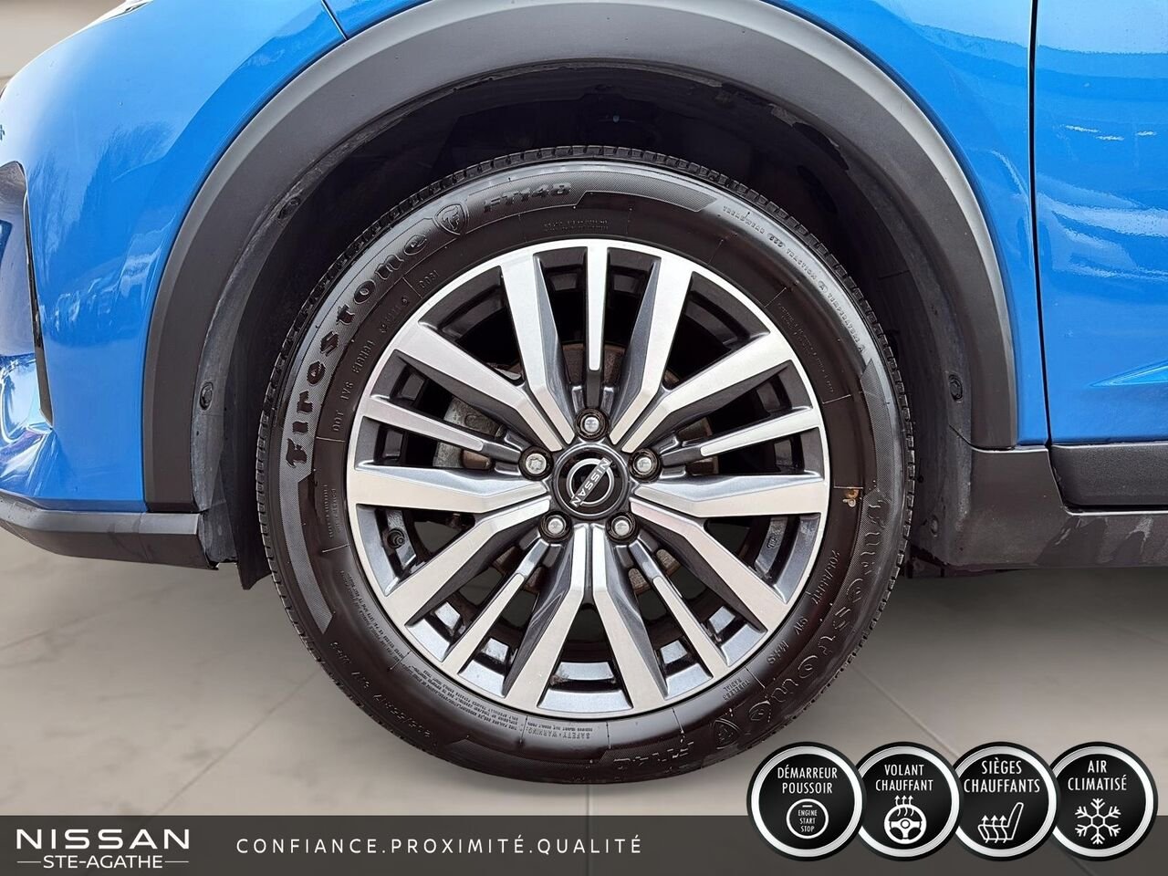 Nissan Kicks Play SV | 1 PROPRIÉTAIRE | JAMAIS ACCIDENTÉ | BANCS CHAUFFANTS | VOLANT CHAUFFANT 2025 Bleu Sainte-Agathe-des-Monts - photo #6