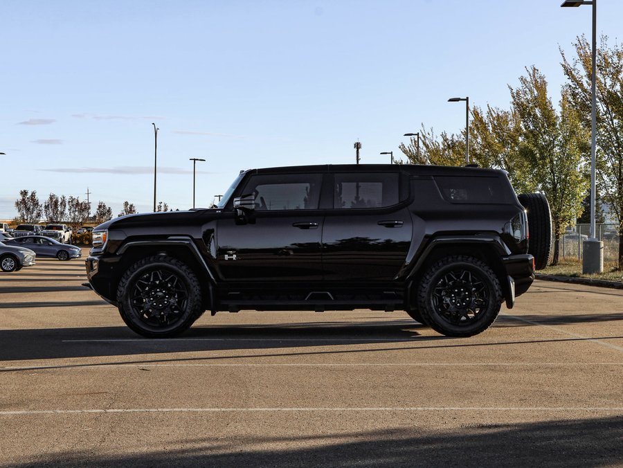 2024 GMC HUMMER EV SUV 2X 4X4 | Sunroof | Navigation Black