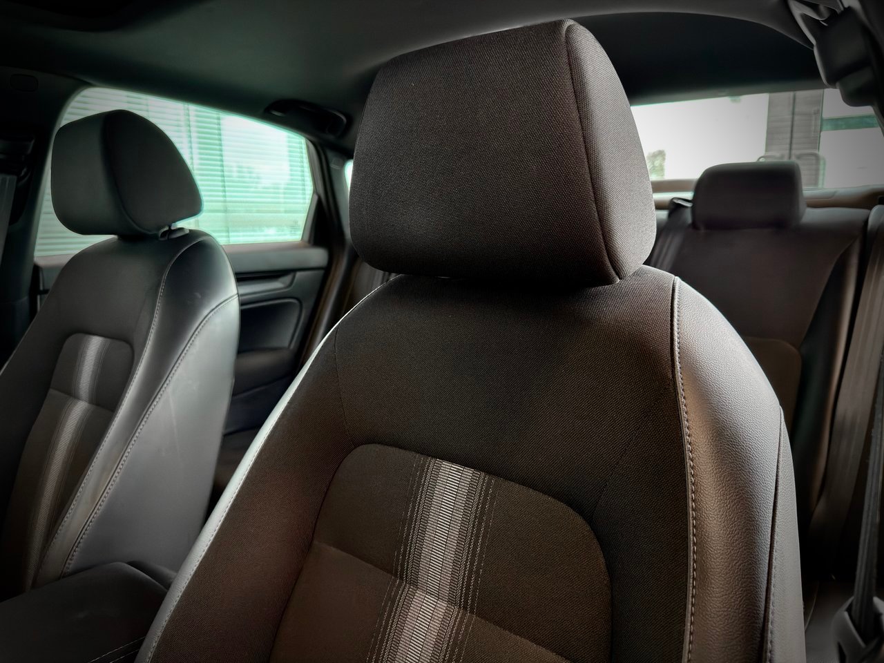 2023 Honda Civic Sedan gray Notre-Dame-des-Prairies - photo #16