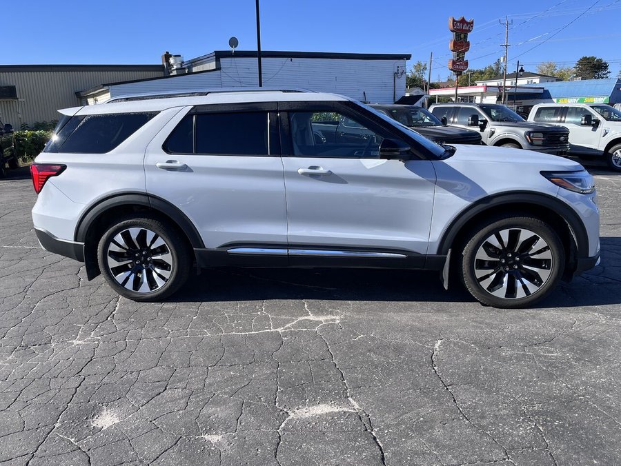 Ford Explorer Platinum 4 RM 2026 Blanc