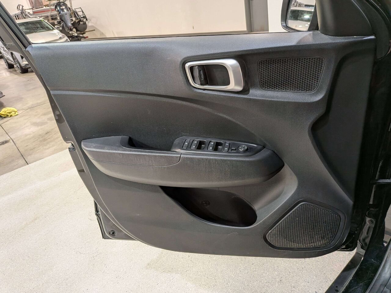 2023 Hyundai Venue Essential IVT Black Val-David - photo #32