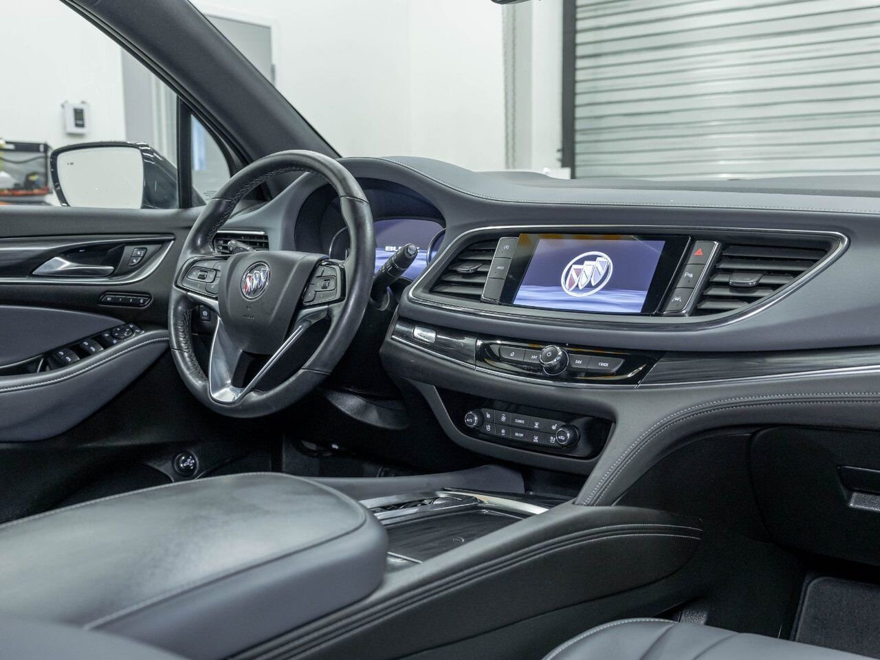 Buick Enclave PREMIUM AWD *NAV* SIÈGES MASSAGE CUIR BOSE HUD 2024 Noir Saint-Jérôme - photo #25