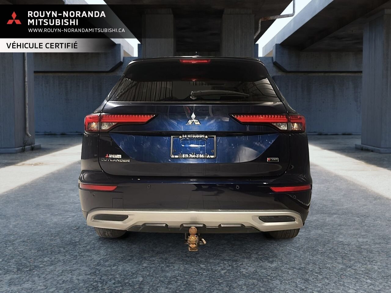 2024 Mitsubishi Outlander Blue  - photo #4