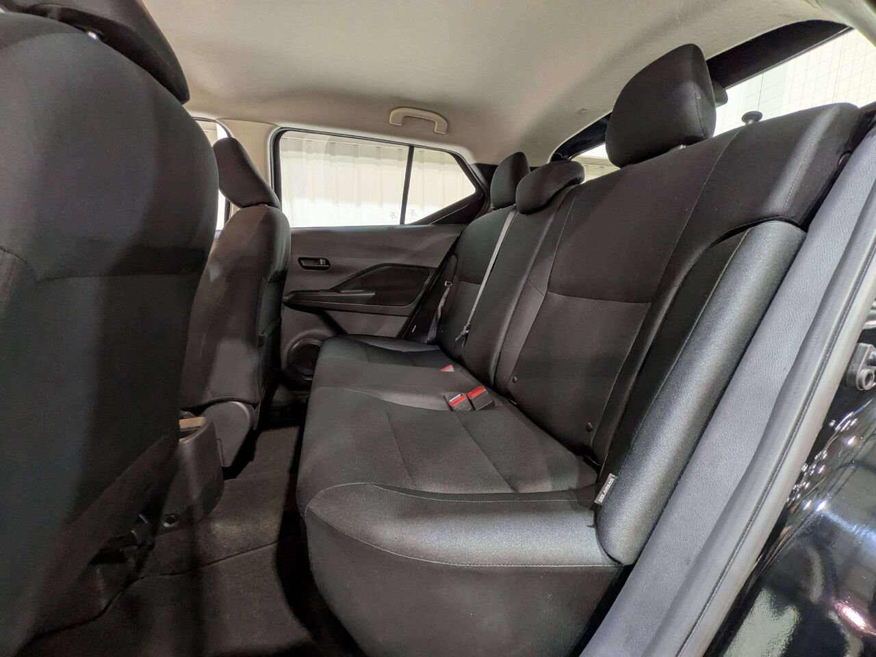 2024 Nissan Kicks S FWD Black Val-David - photo #10