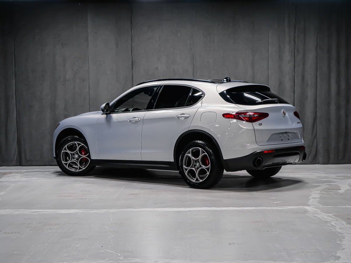2023 Alfa Romeo Stelvio Sprint Grey Montreal - photo #3