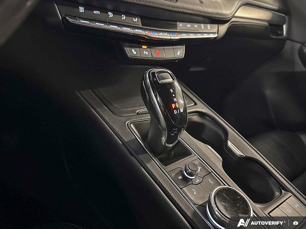 2021 Cadillac XT4 2601963A | AWD Premium Luxury, beautiful blue caddy! Blue Edmonton - photo #16