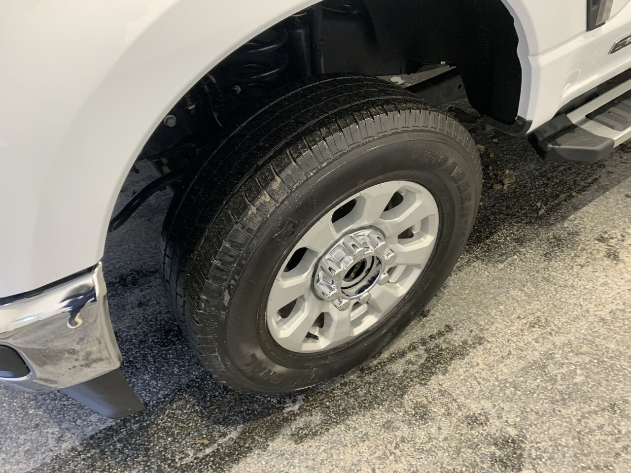 Ford Super Duty F-250 SRW XLT F250 XLT, 4X4, DIESEL, PRET A TRAVAILLER 2024 Blanc Châteauguay - photo #1