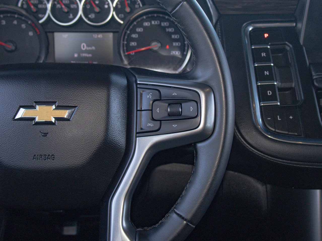 2024 Chevrolet Tahoe 4WD 4dr LS Black Sherwood Park - photo #23