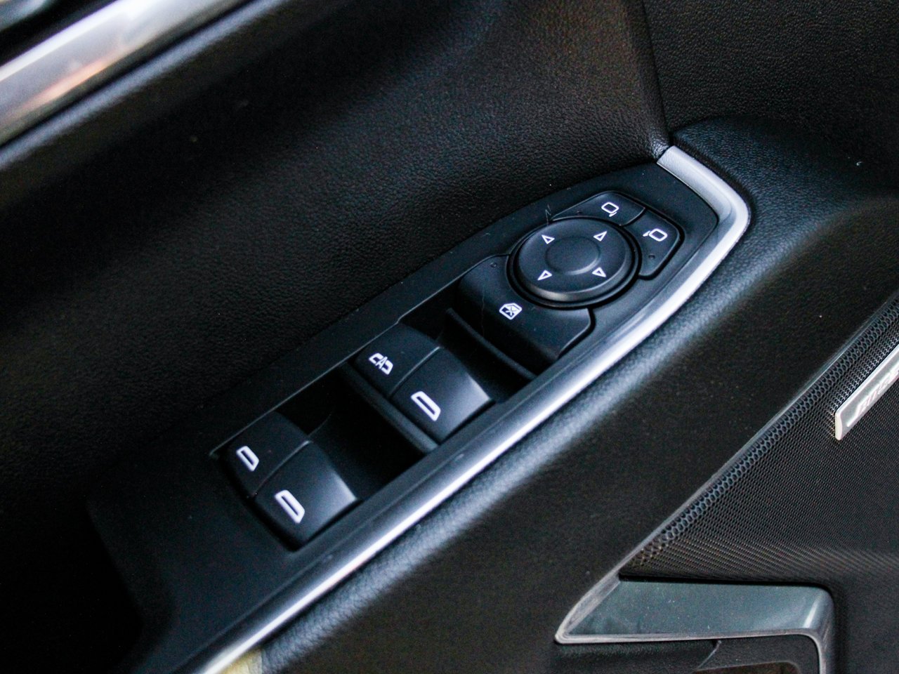 2024 GMC Sierra 1500 4WD Crew Cab 147 Elevation Grey Sherwood Park - photo #15